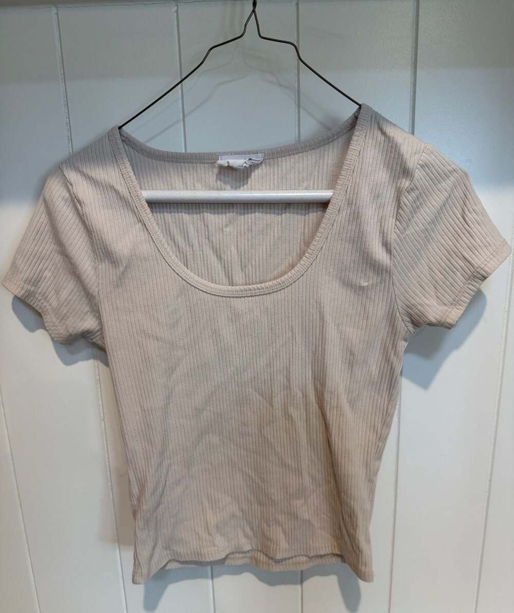 Mate the Label Ribbed Scoop Neck Tee Small Beige